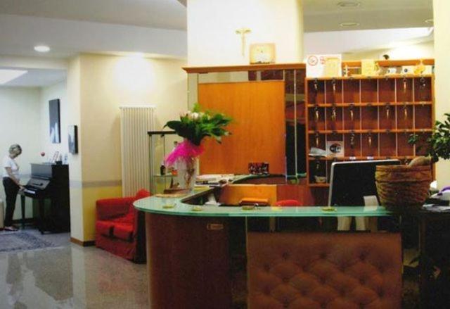 Hotel San Giacomo Monteprandone Exteriér fotografie
